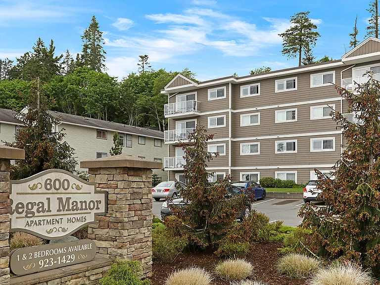 600 Island Hwy S #402 — Photo 6