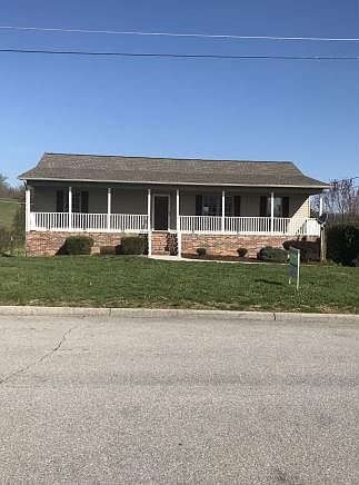1st image of 188 Chickasaw Cir