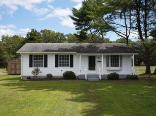 11753 Harcum Rd, Gloucester, VA 23061