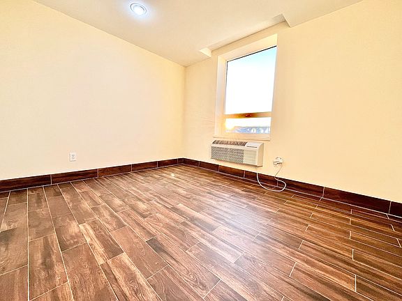 5th image of 141-48 84th Dr #7L