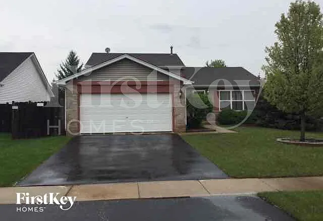 6 Danbury Ct