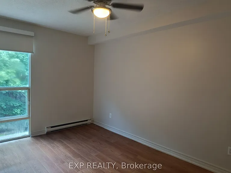 1310 Richmond Rd #4 — Photo 12
