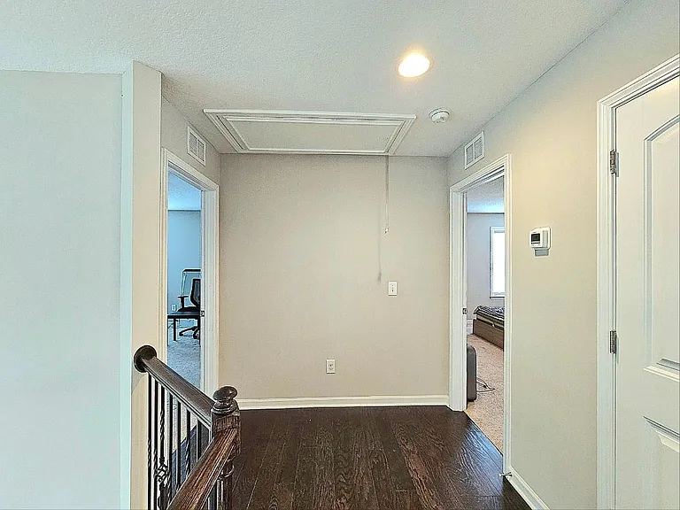2652 Golf Mill Ct — Photo 11