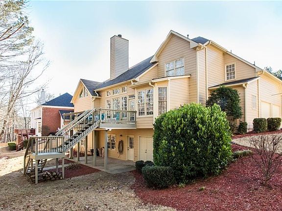 4th image of 485 Meadowmeade Ln