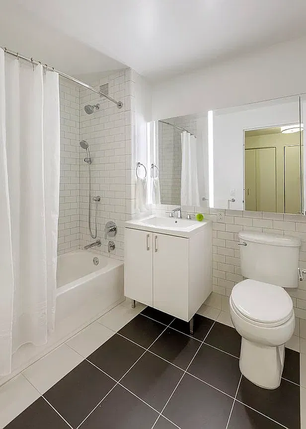 70 Pine Street — Photo 4