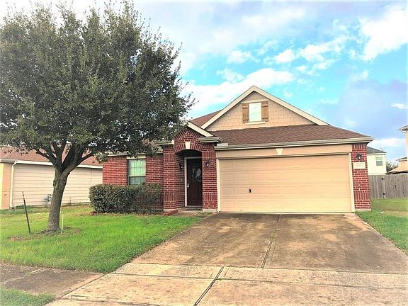 2nd image of 20618 Hillsdale Park Dr