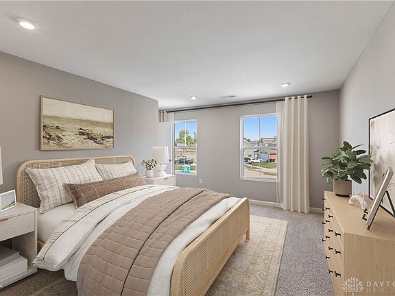 4th image of 614 Tulip Ct