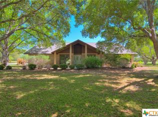 225 Wingate Ct, Seguin, TX 78155