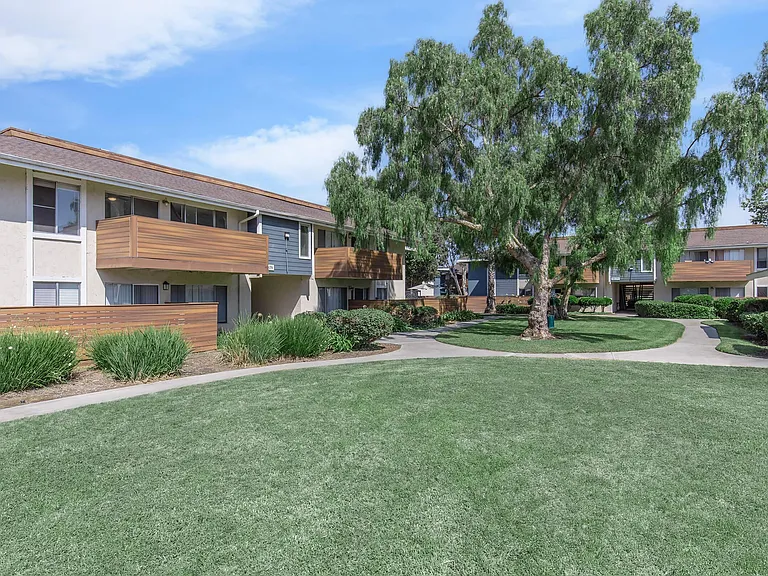 The Dylan Apartments — Photo 7