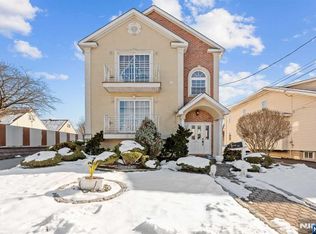 386-388 Knickerbocker Ave, Paterson, NJ 07503