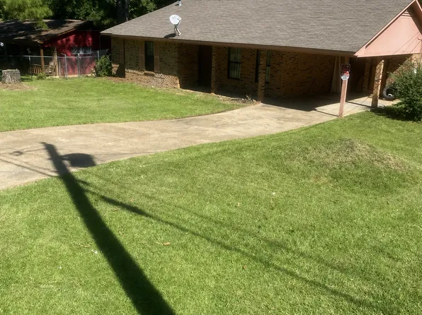 109 San Carlos Dr, Clinton, MS 39056