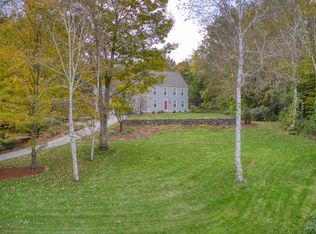 67 Cortland Dr, Bedford, NH 03110