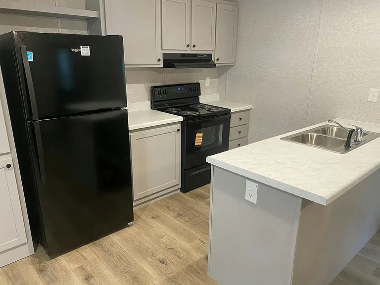 Lakeview Terrace — Photo 45