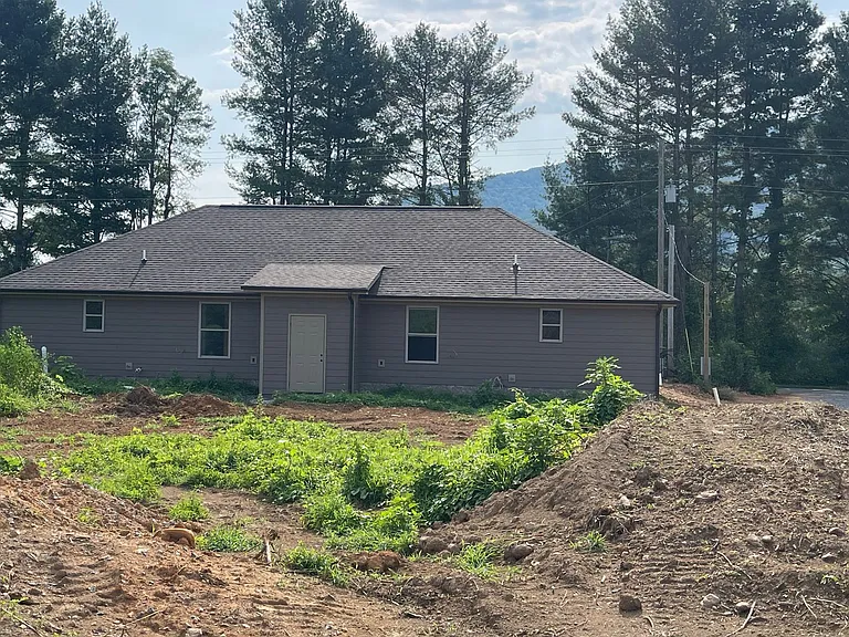 3875 Holders Grove Rd — Photo 26