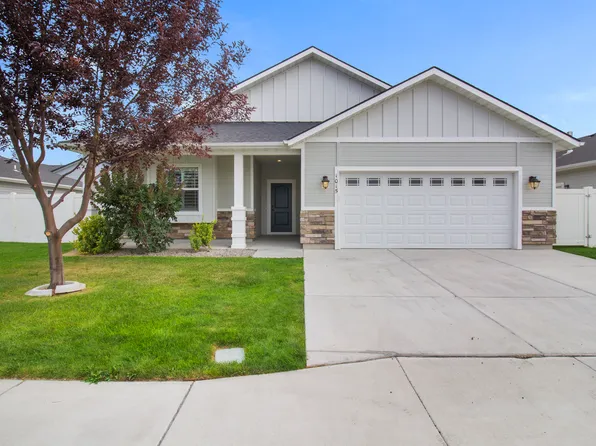 1015 White Birch Ave, Twin Falls, ID 83301