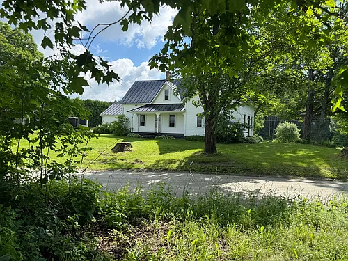 1276 Baird Rd Photo 1