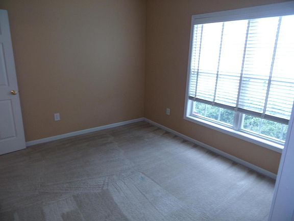 5th image of 467 N Sweetwater Hills Dr #467