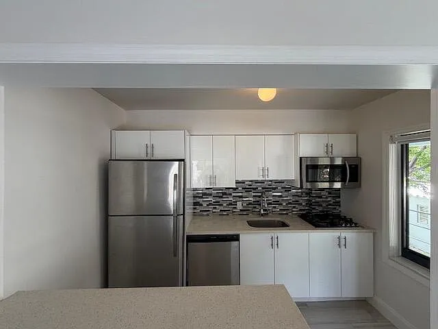 1605 E Broward Blvd #6 — Photo 6