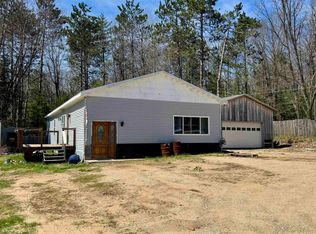 5960 S Seeley Rd, Cadillac, MI 49601