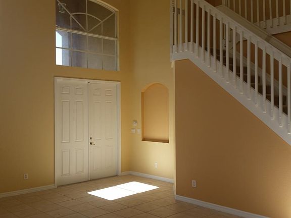 4th image of 8354 Sumner Ave