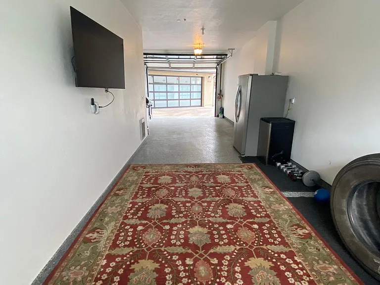 3550 N Prospect Ln — Photo 25