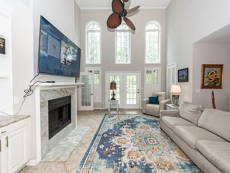 2105 Williams Veneer Ct — Photo 15