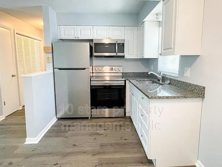 1265 Pierce St #1 — Photo 4