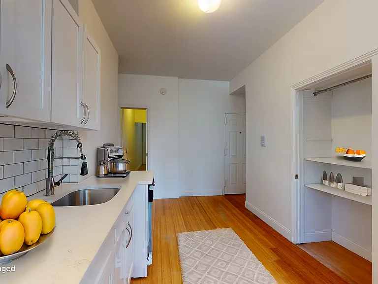 146 Wythe Ave #2R — Photo 1