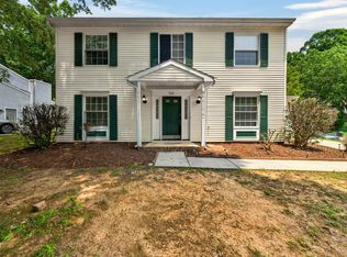 105 Trinity Woods Dr, Raleigh, NC 27607
