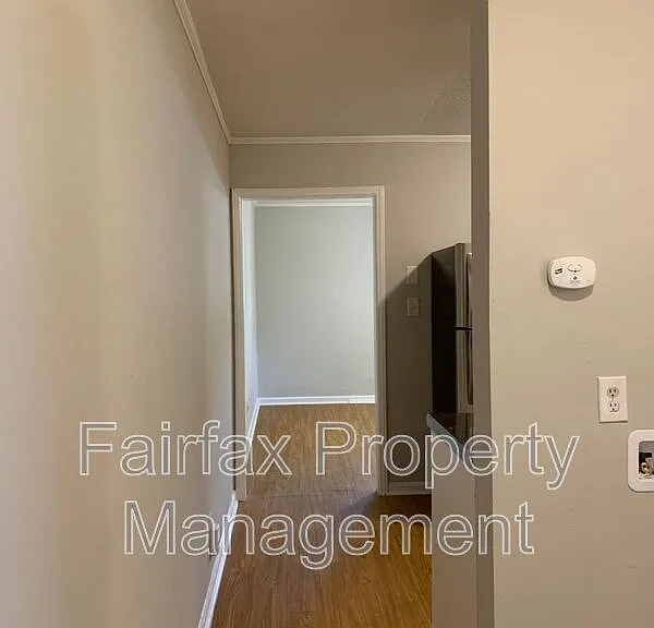 2418 Owen St #A — Photo 21