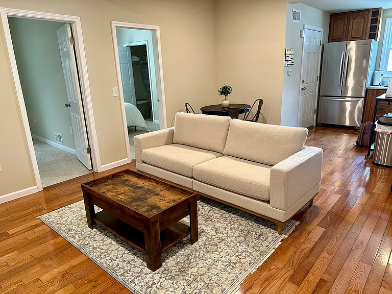 39 Arch St #2 — Photo 10