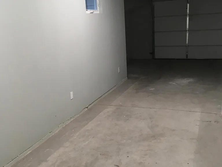 648 N Serrano Ave #1/2 — Photo 5
