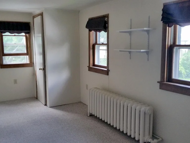 31 School St #4 — Photo 9