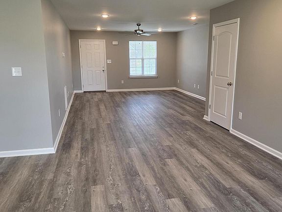 2nd image of 108 Tyler Way