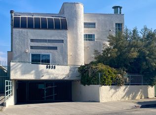 6036 Hazelhurst Pl APT D, North Hollywood, CA 91606