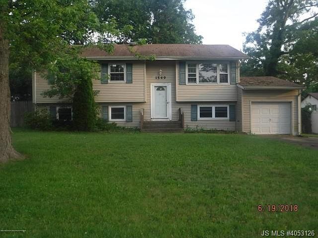 1st image of 1549 Windsor Ave