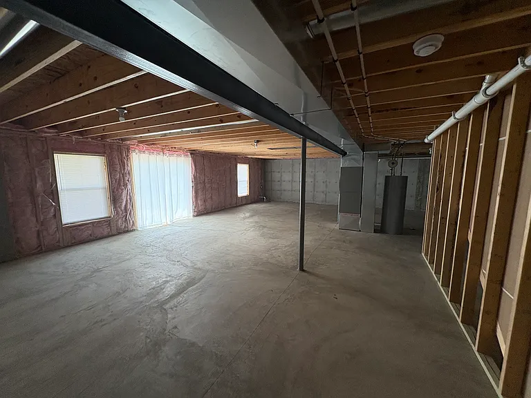 408 Andrew Joseph Dr — Photo 11
