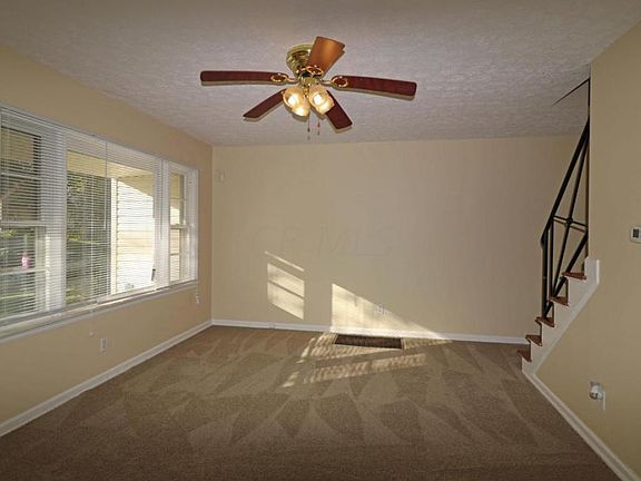 3rd image of 3280 Dresden St