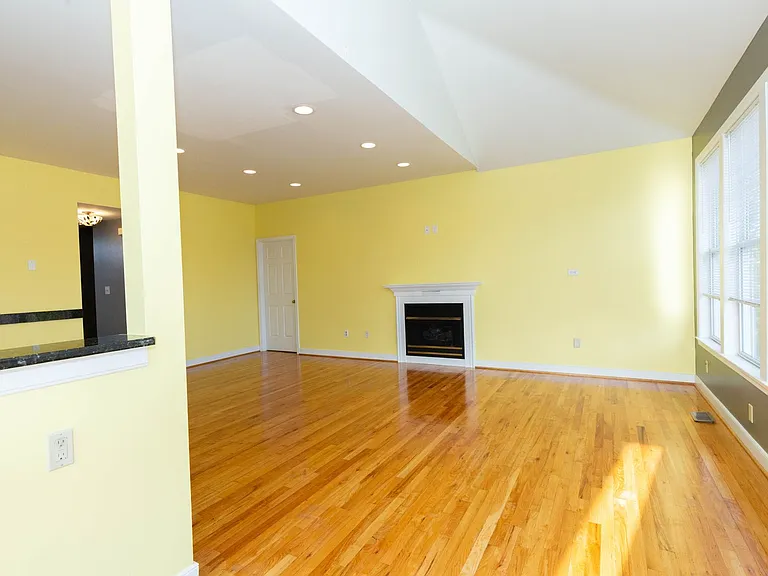 180 Muirfield Ct — Photo 13