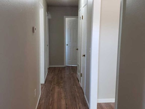 4th image of 712 N Gaines Ave