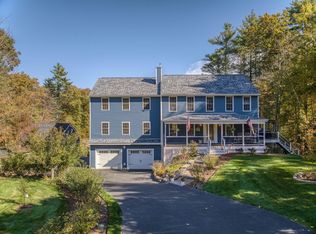 4 Cobblestone Pl, Merrimack, NH 03054