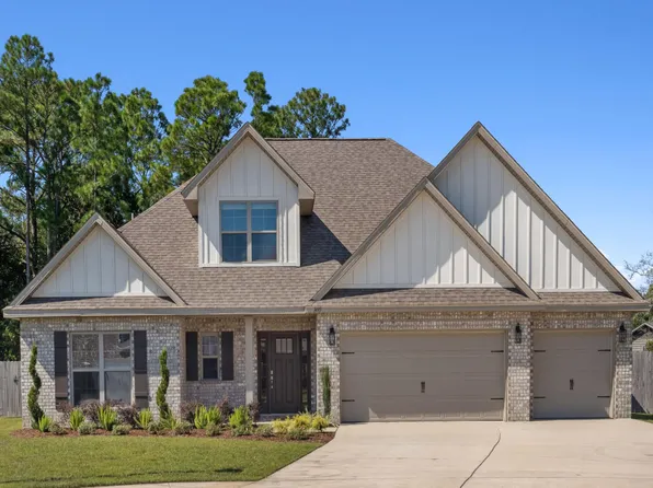 1495 Areca Palm Dr, Gulf Breeze, FL 32563