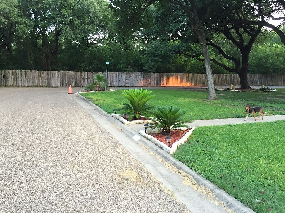 1st image of 3404 River Oaks Dr