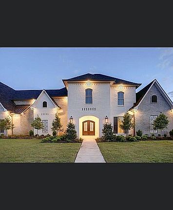 5th image of 621 Silkwood Dr