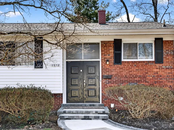 1012 Loxford Ter, Silver Spring, MD 20901