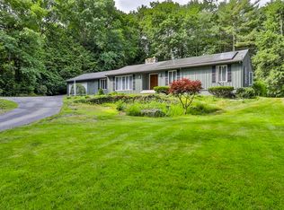 19 Balmorra Rd, Windham, NH 03087