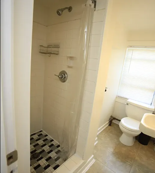 602 Monroe St #602-4 — Photo 33
