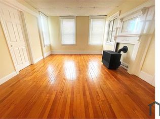 16 Groton Pl #3, Worcester, MA 01604