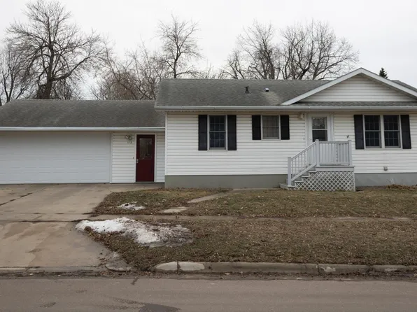 113 W 6th St, Adrian, MN 56110