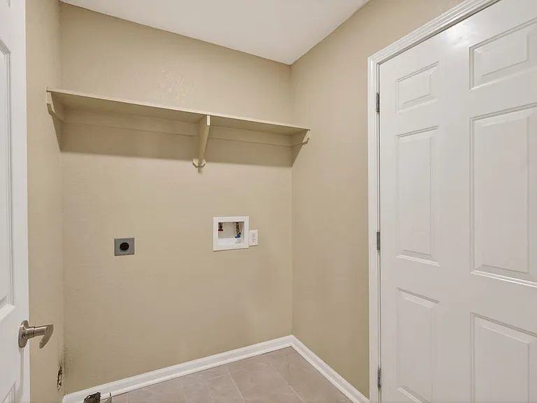10261 English Manor Dr — Photo 22